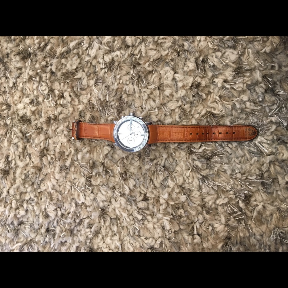 D&G Dolce & Gabbana Men’s DW0485 Genteel watch.